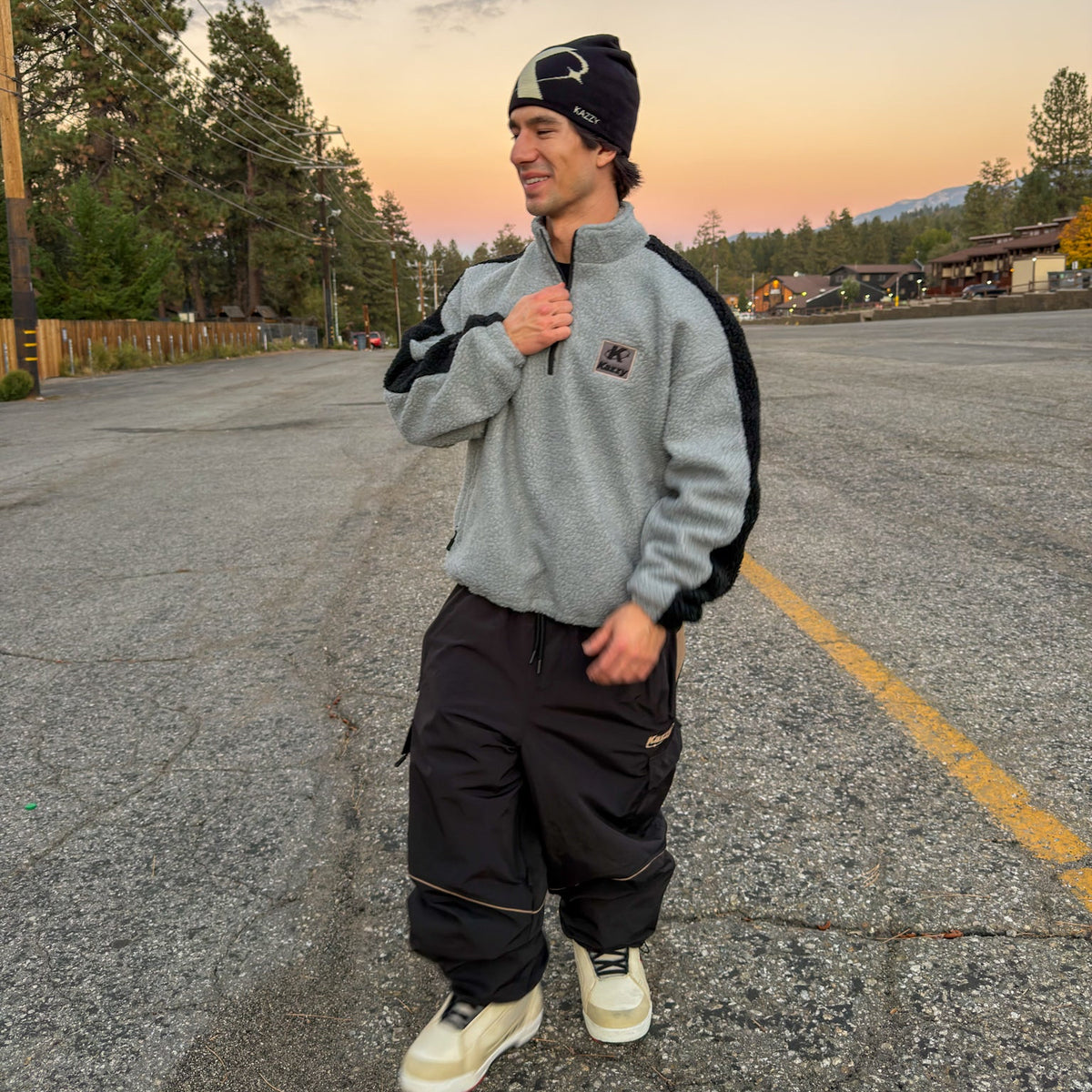 TECHNICAL FLEECE