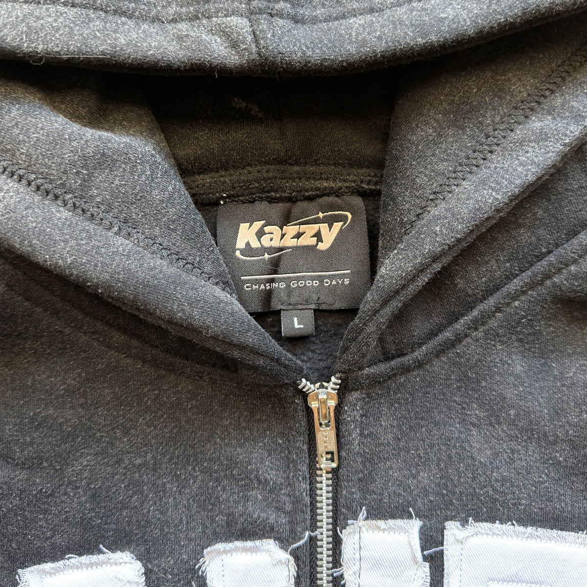 HEAVYWEIGHT ZIP HOODIE